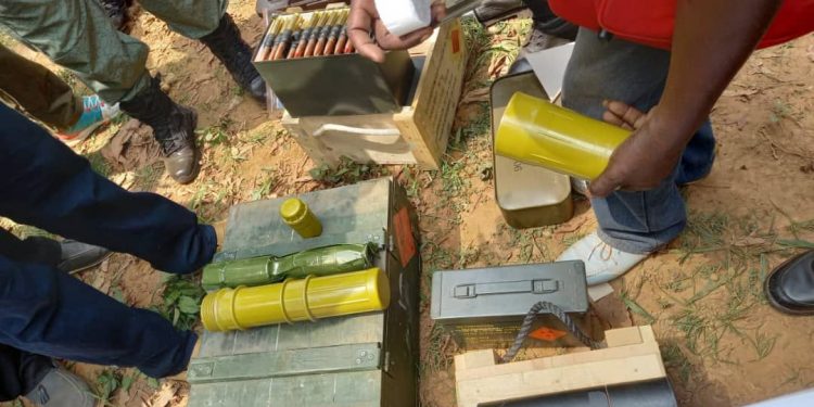 RCA: Des conteneurs UN remplis des mines antipersonnel et munitions stoppés à Béloko et conduits à la gendarmerie