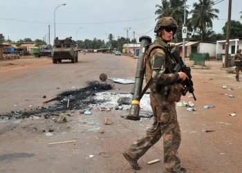 Instabilité, ONU et business français : comment Paris profite de l’aggravation de la crise centrafricaine