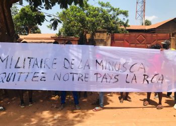 Des manifestations de mécontentement des groupes des jeunes par la MINUSCA dans les rues de Bangui